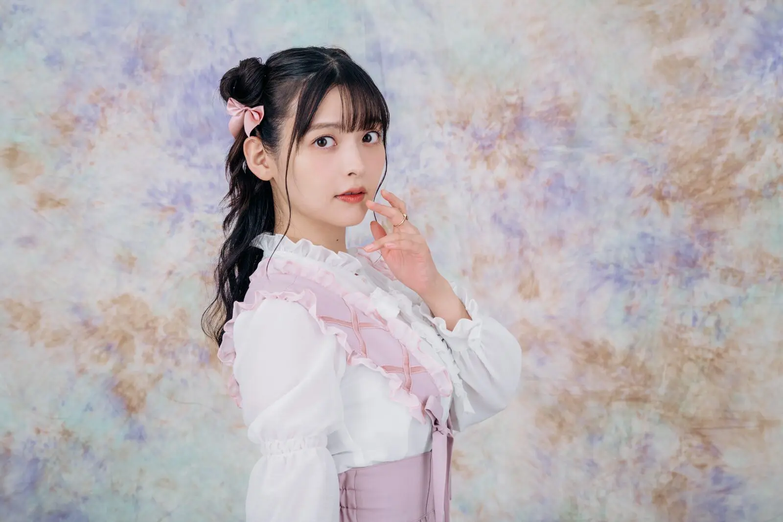 上坂すみれ「アーティスト活動10周年。“同志”の存在がすべての原動力