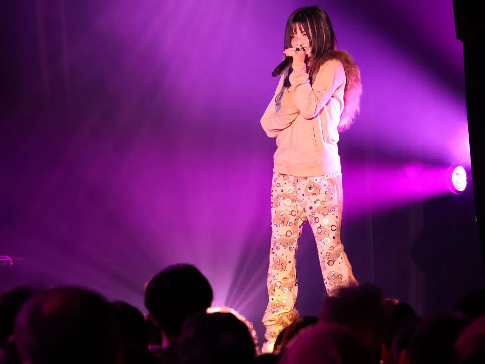 鞘師里保 on コンサートツアー2012春ウルトラスマート Amazon.co.jp: モーニング娘。コンサートツアー2012春
