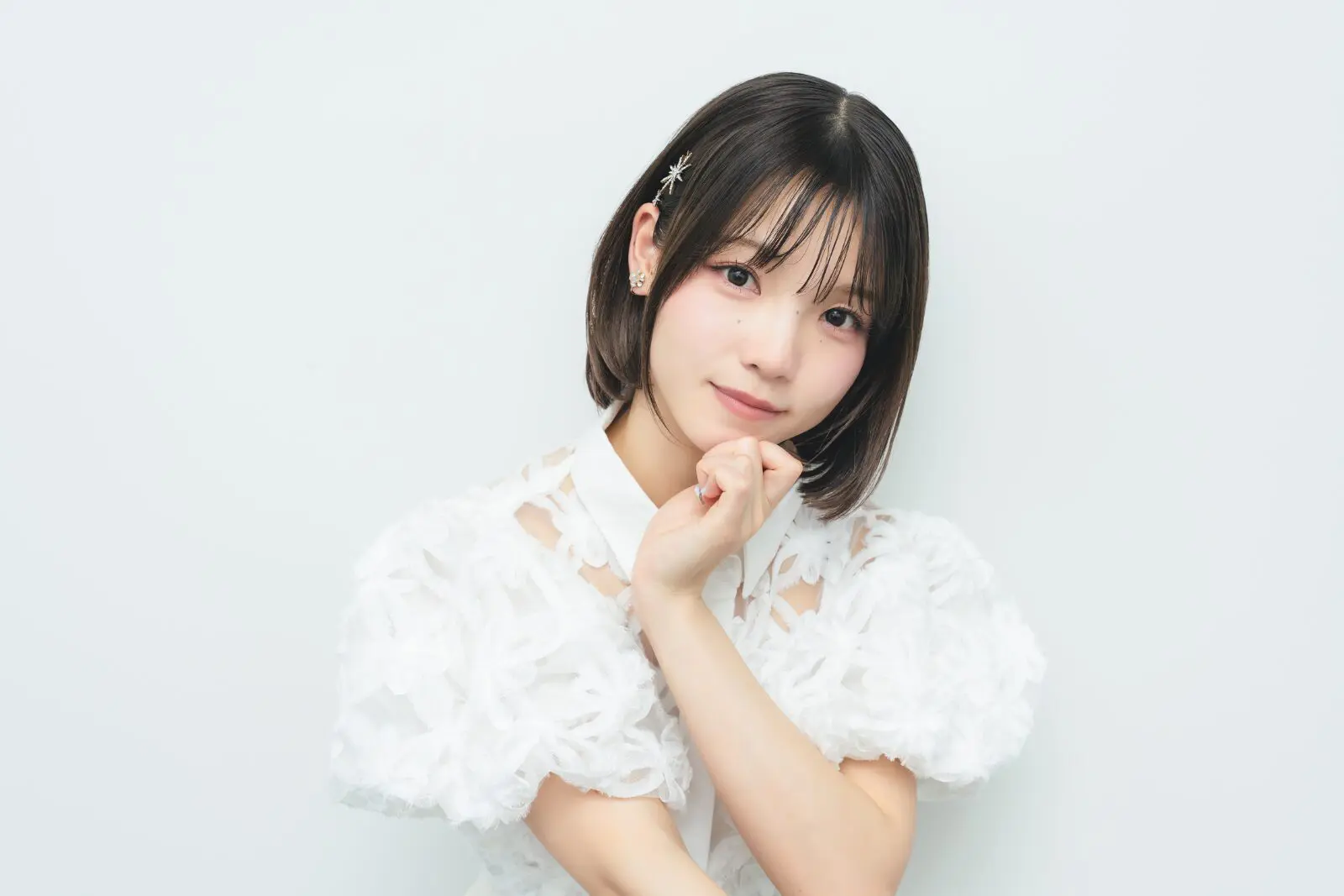 髙橋彩音 「1st写真集『ひとり姉妹』には普段の妹のような一面だけでは