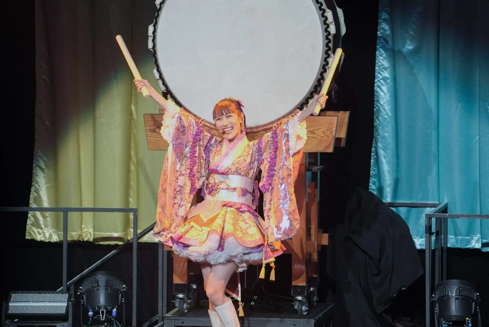 高城れに（ももいろクローバーZ） 「”盆踊り”と”サンバカーニバル